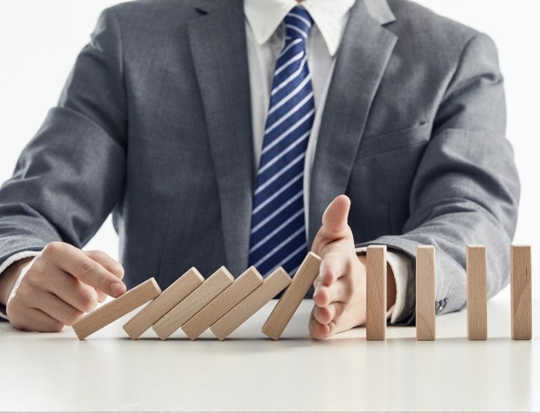 How Expert Networks Reduce Decision Risk in High-Stakes Business Moves