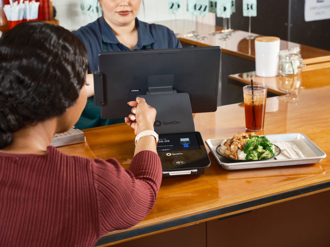 Scaling QSRs Smarter Through Lower Fit-Out Costs and Faster Payback