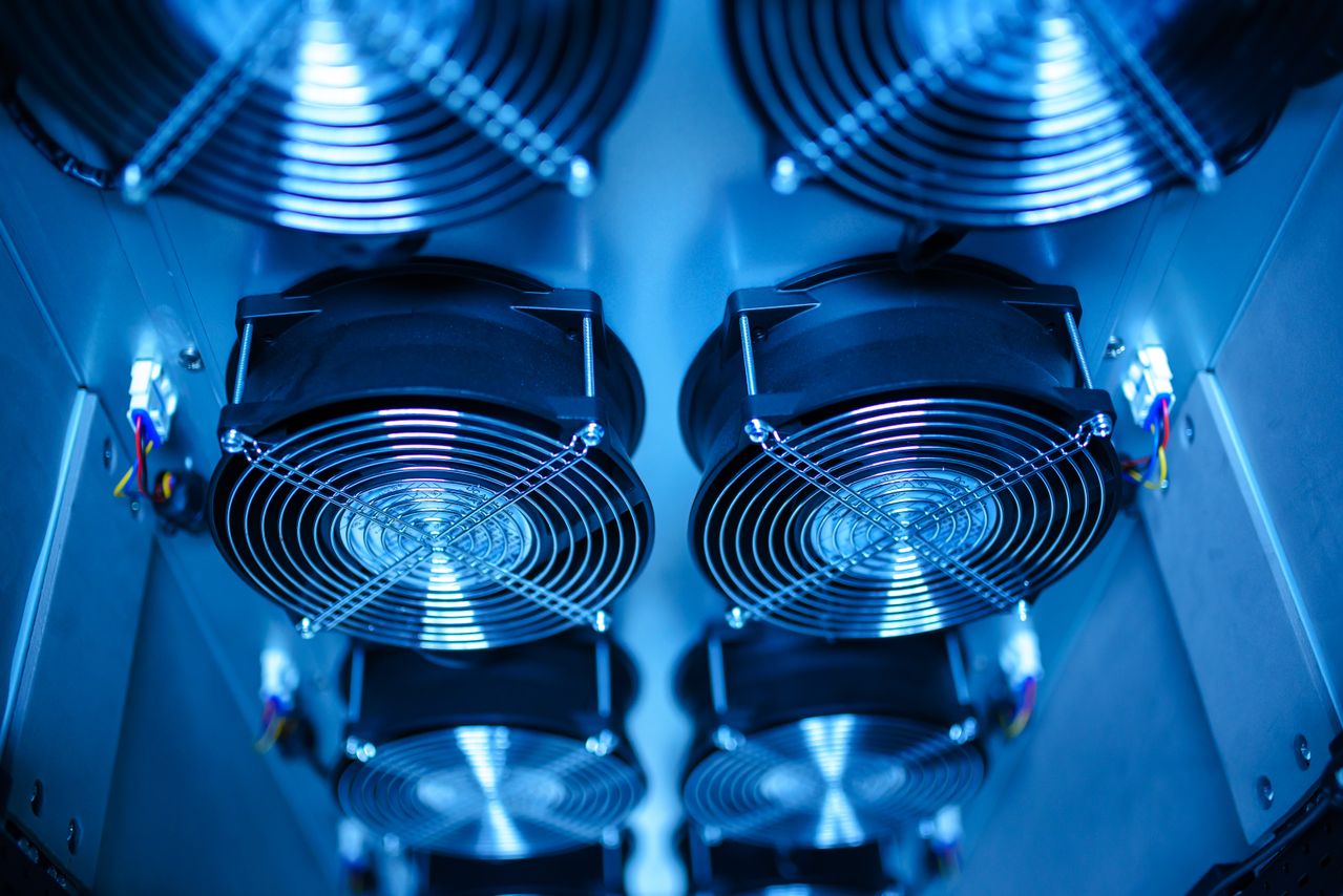 AI Data Centers and the Race for Cooling Efficiency