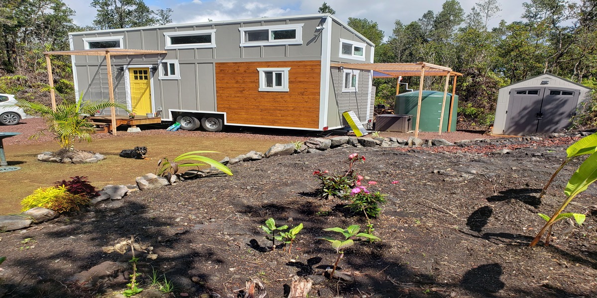 A Tiny Home Experience In Hawaii - The 4 Hurdles