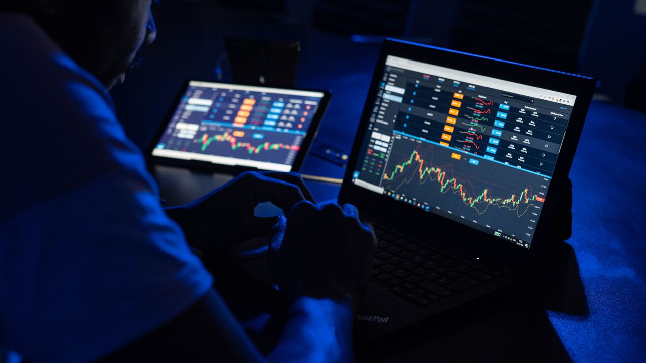 Mastering Risk: Governance and Controls for Fast Growth